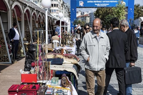 Beyoğlu hareketlendi