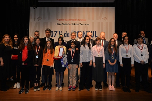 Genç kalemler ödüllerine kavuştu