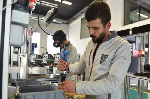 ‘Endüstriyel reklam’da 124 bin istihdam