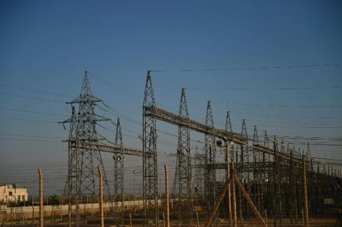 Küresel elektrik talebindeki büyüme, yüksek fiyatlar ve zayıf ekonomilerin etkisiyle yavaşlıyor