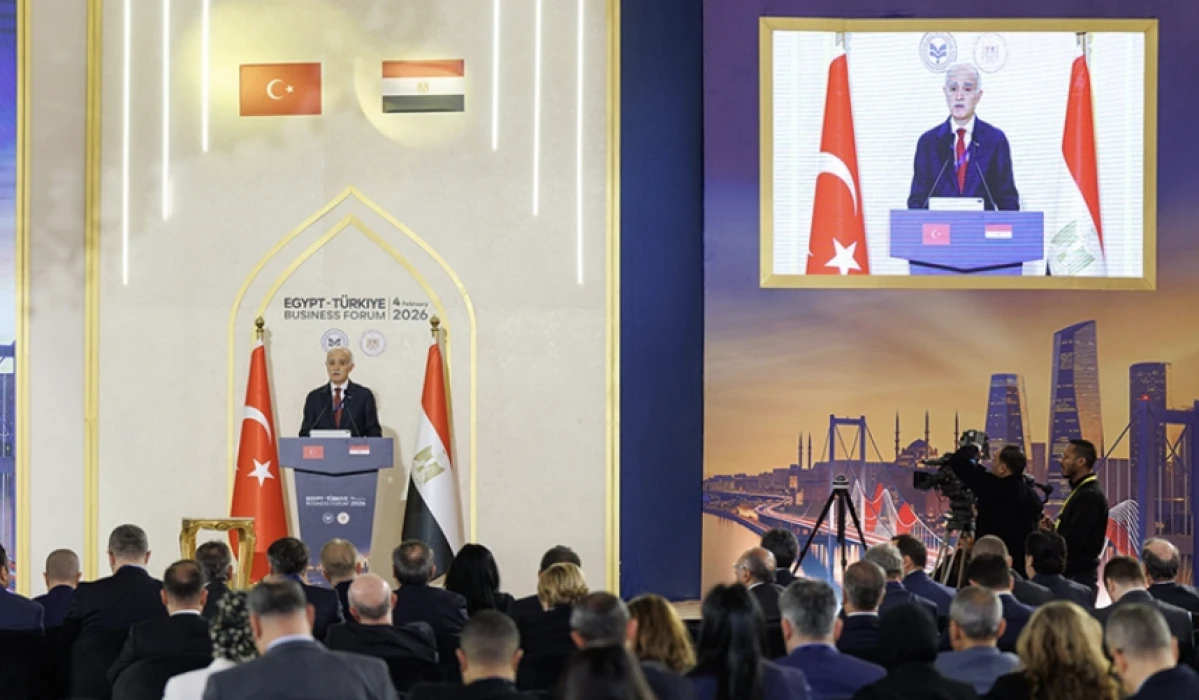 Kahire’de Türkiye–Mısır iş dünyası zirvesi: Yeni yatırım alanları masada