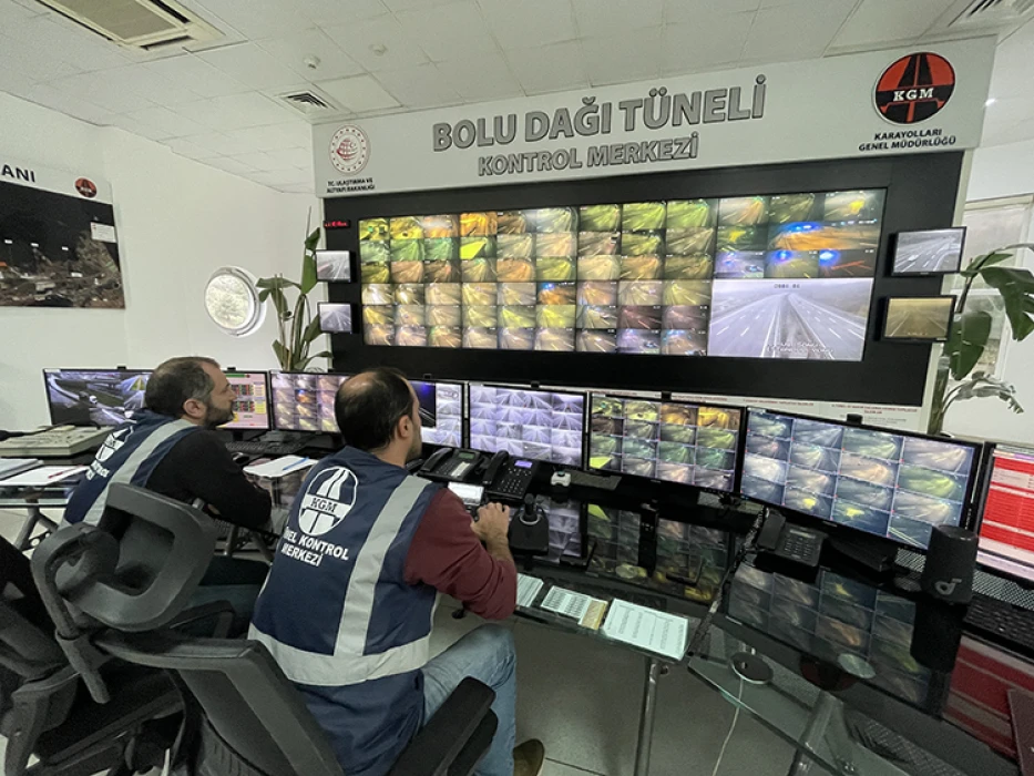 Kar kaplanları Bolu Dağı'nın ağır kış şartlarına hazır