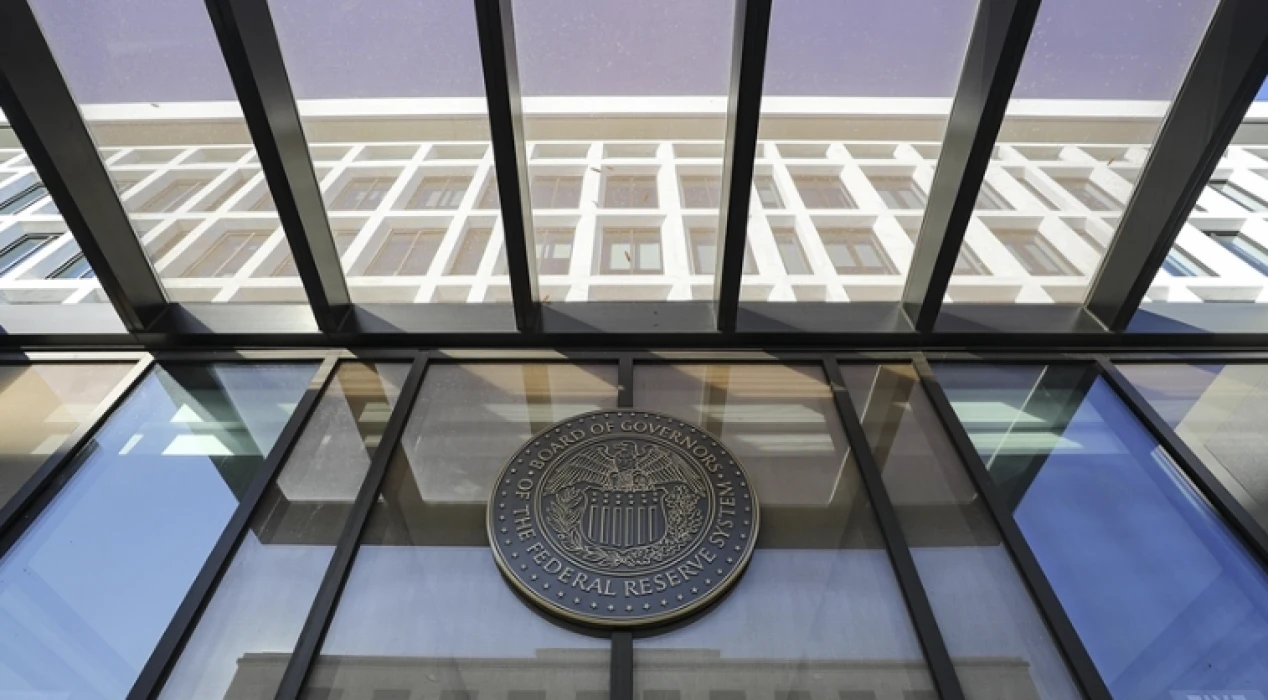 Nisan 2026 Fed kararı tarihe geçti: Faiz sabit kaldı ama 4 karşıt oy var