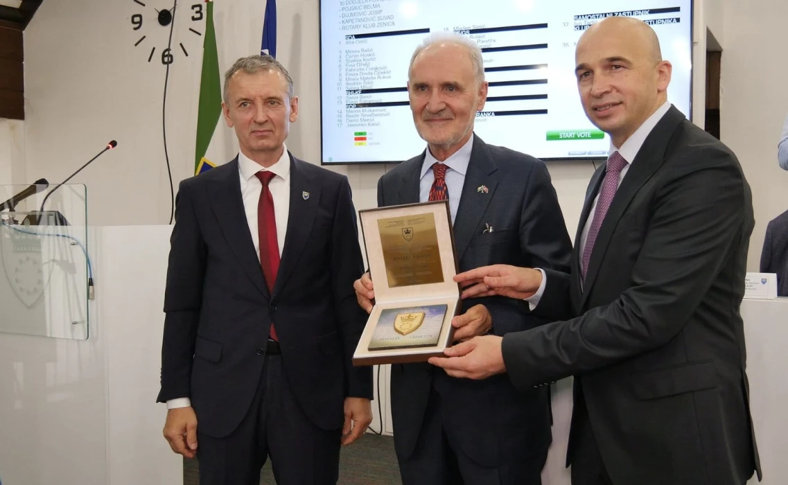 Bosna'dan anlamlı unvan! İTO Başkanı Şekib Avdagiç: Ekonomik ve kültürel bağları güçlendirmeye gayret ediyorum