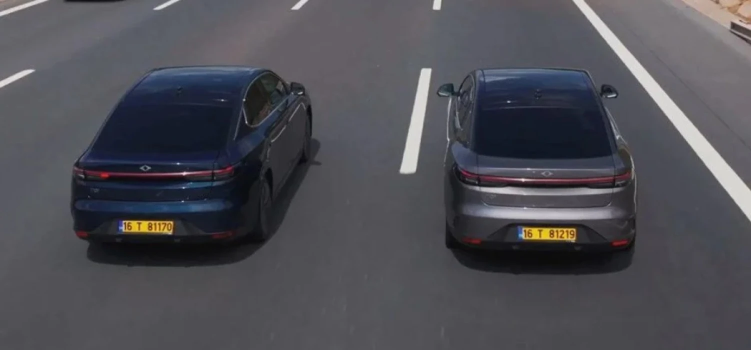 Togg T10F Sedan yeni renkleri 'Mardin' ve 'Urla' ile yollara çıkacak