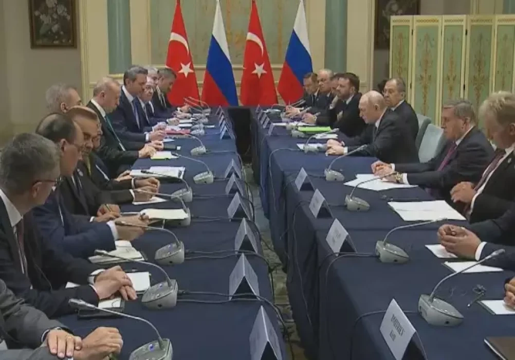 Çin'de yoğun diplomasi trafiği: Cumhurbaşkanı Erdoğan, Putin ile bir araya geldi
