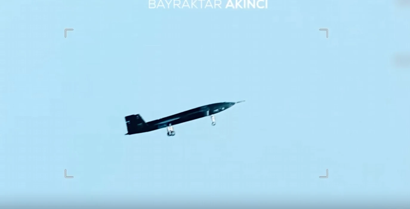 İnsansız savaş uçağı Bayraktar KIZILELMA PT-4 testi başarıyla geçti