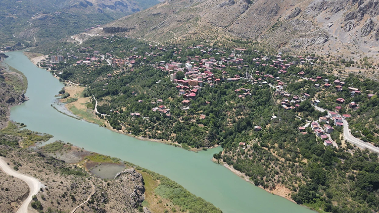 Kemaliye'nin turizm cazibesini fırsata çevirdi