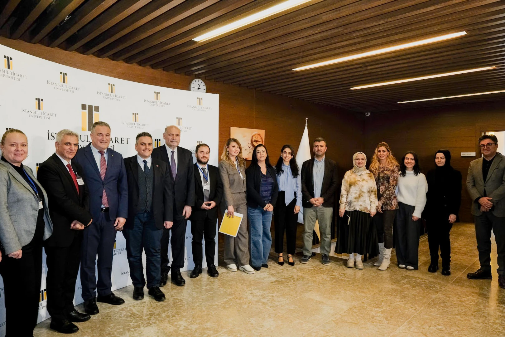 Üniversitede tüm bölümlerin akreditasyonu tamamlandı