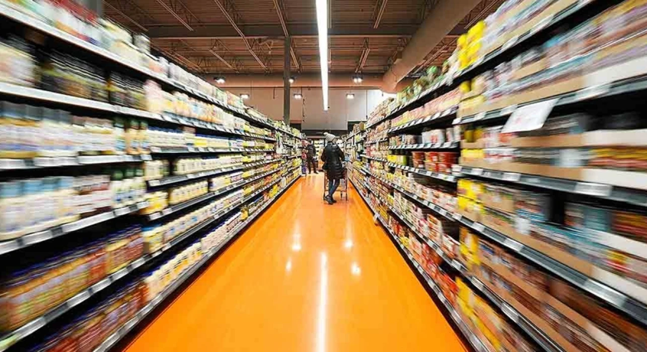 SON DAKİKA: 2025 yıl sonu enflasyon ve dolar tahmini değişti! TCMB yeni sonuçları açıkladı
