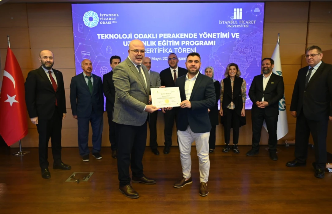 Perakendeye teknoloji odaklı insan kaynağı