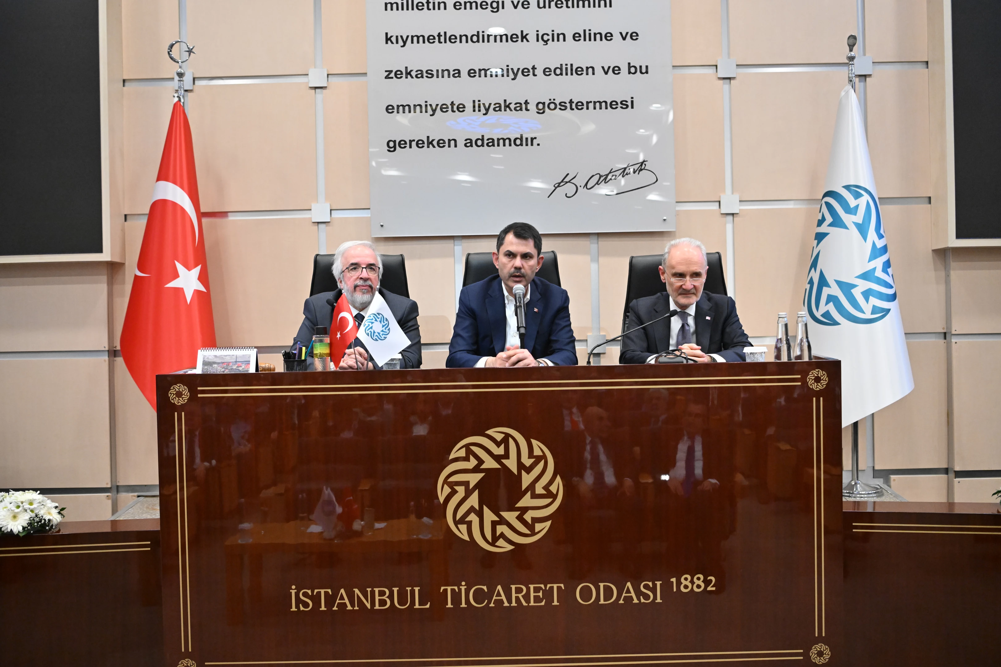 Konut ve sanayiye birlikte bakmalıyız