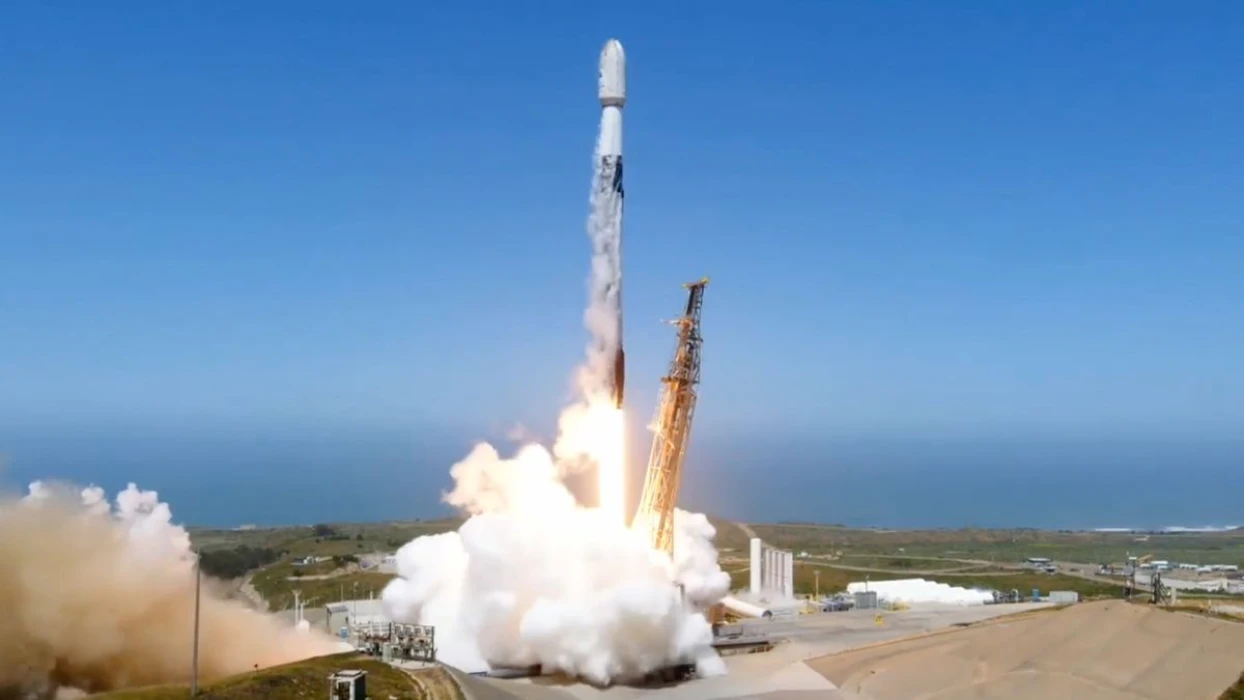 SpaceX’ten tarihi rekor: Aynı Falcon 9 roketi 30 kez kullanıldı