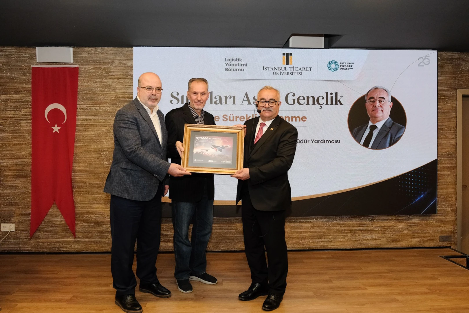 ‘Kendinizi küçümsemeyin öğrenmekten vazgeçmeyin’