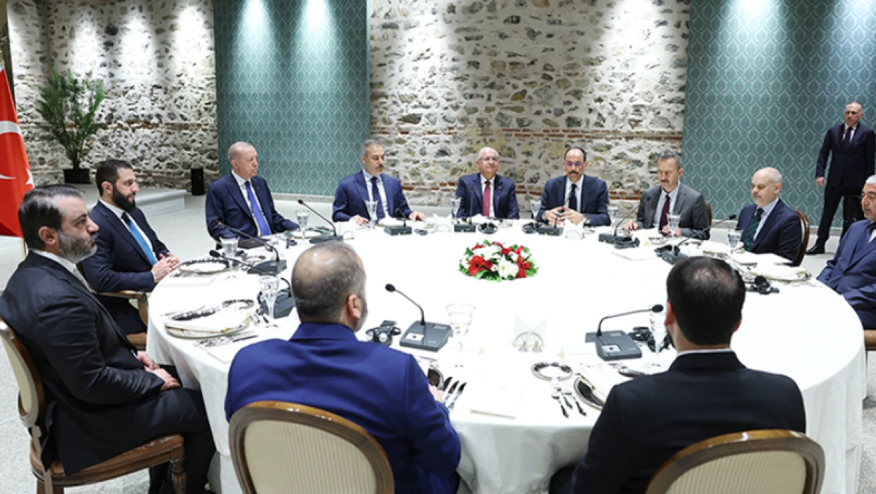 SON DAKİKA: Cumhurbaşkanı Erdoğan, Suriye Cumhurbaşkanı Şara ile görüştü