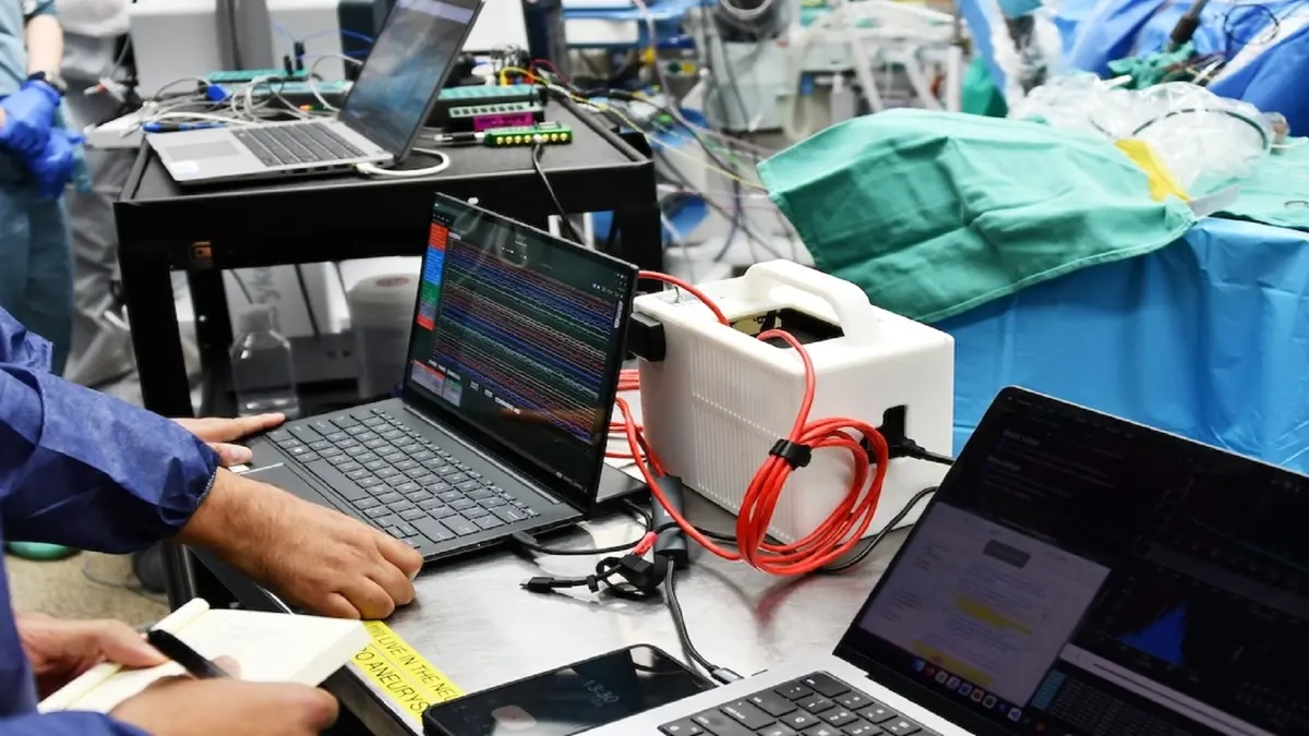 Neuralink'e rakip: Paradromics ilk insan testini gerçekleştirdi
