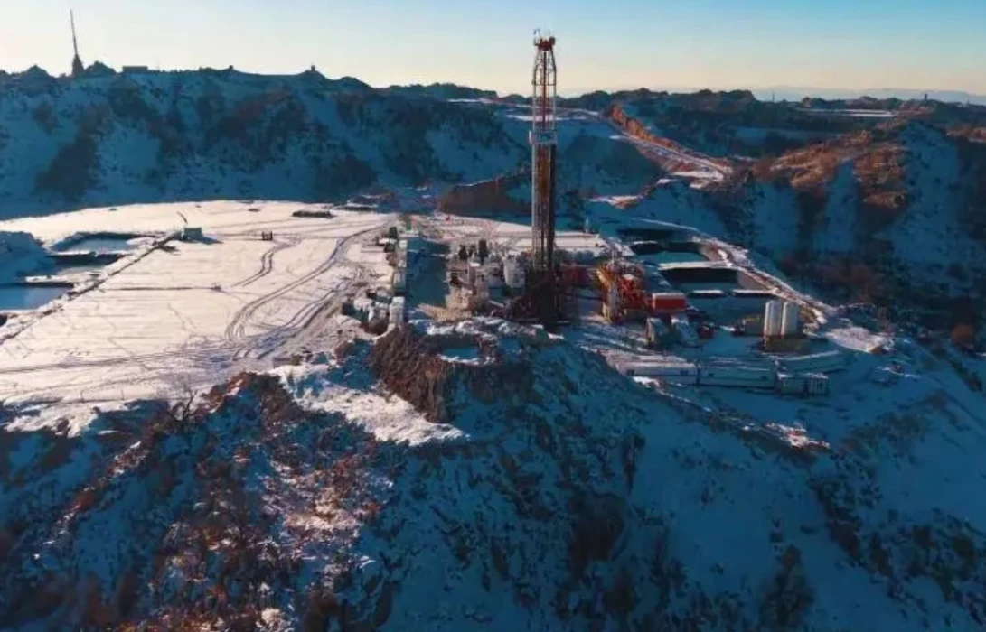 Gabar’da dondurucu soğukta rekor üretim: Günlük 81 bin varil petrol