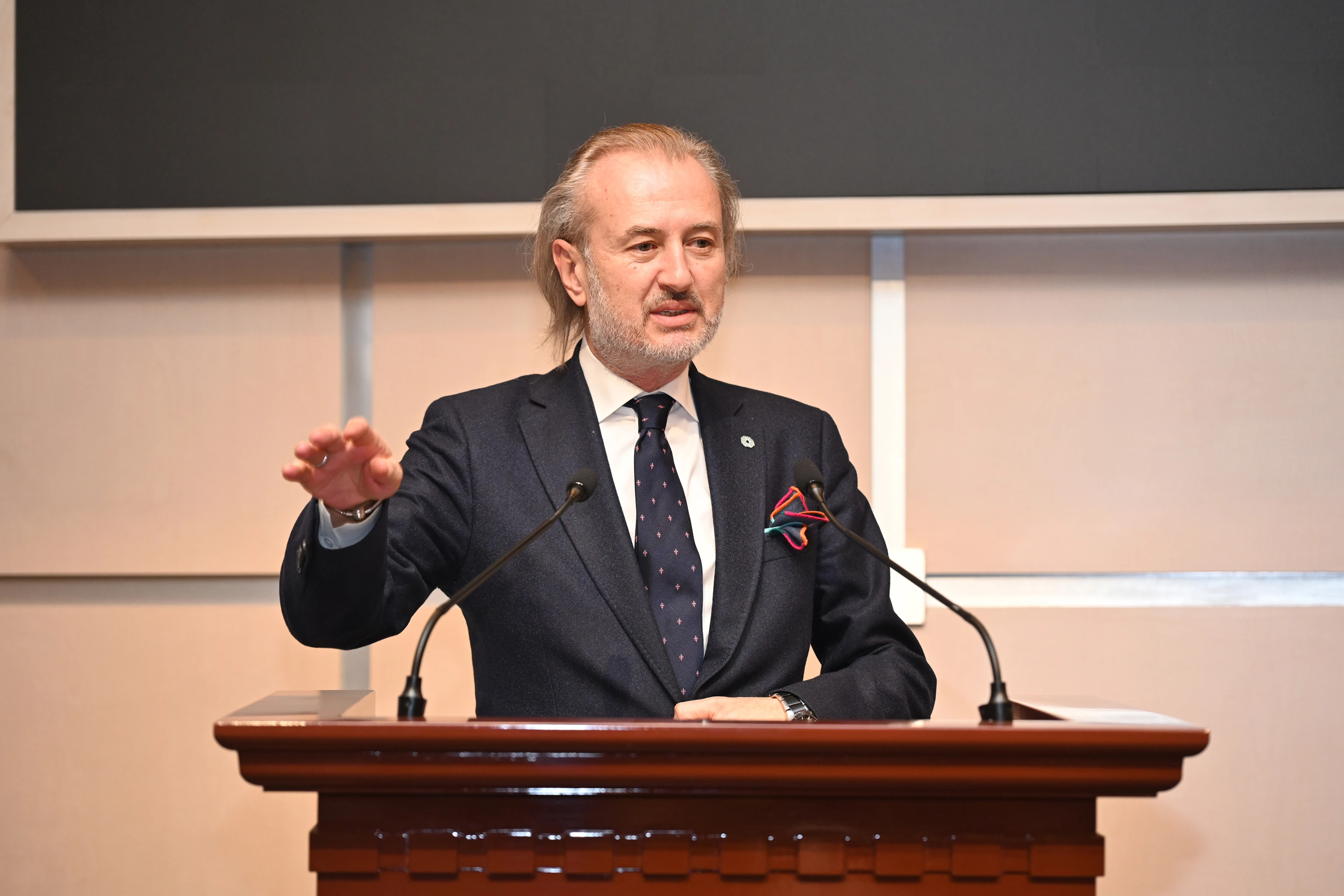 Rekabet hukukuna uyum ticaretin yeni stratejisi