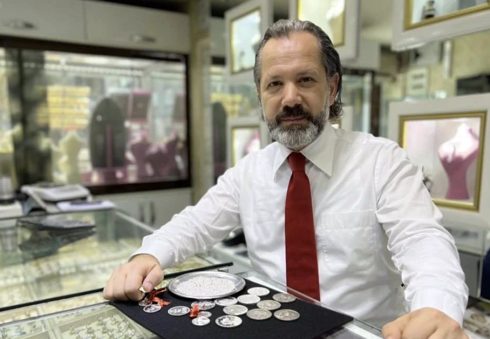 Altın psikolojik sınırın altında! İslam Memiş yanıtladı: Bu seviyelerden altın alınır mı?