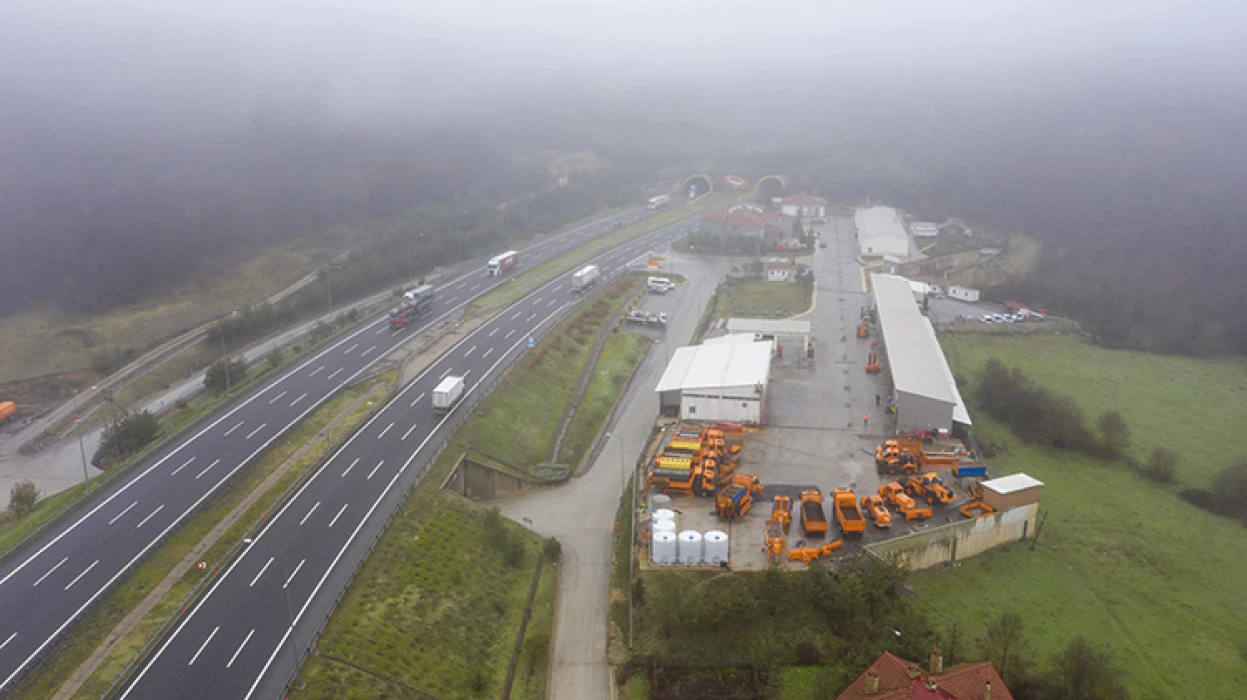 Kar kaplanları Bolu Dağı'nın ağır kış şartlarına hazır