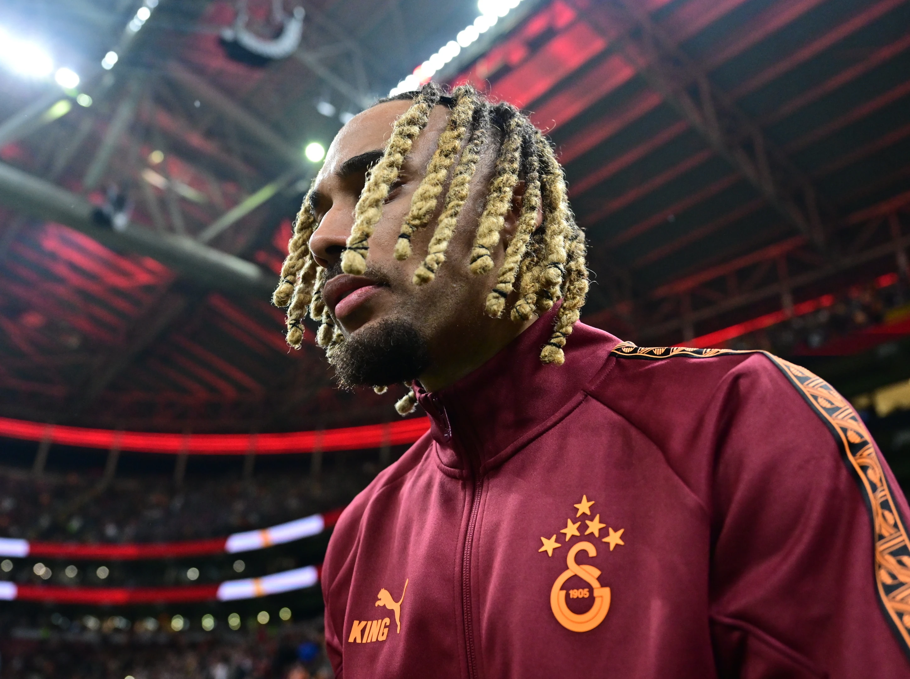 GALATASARAY TRANSFER HABERLERİ SON DAKİKA | İtalyan basını duyurdu! Sacha Boey’e Napoli kancası! Flaş ayrılık gündemde