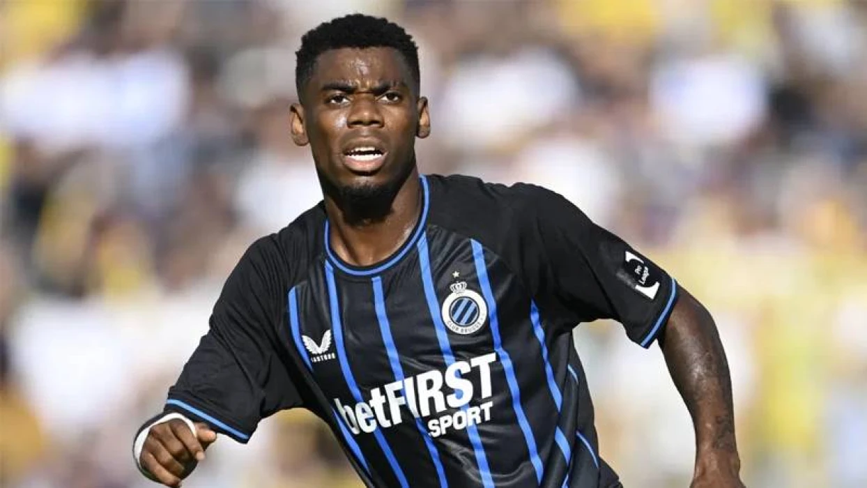 GALATASARAY TRANSFER HABERLERİ SON DAKİKA | Yıldız isim araya girdi Galatasaray'a geliyor! Osimhen Onyedika’yı ikna etti