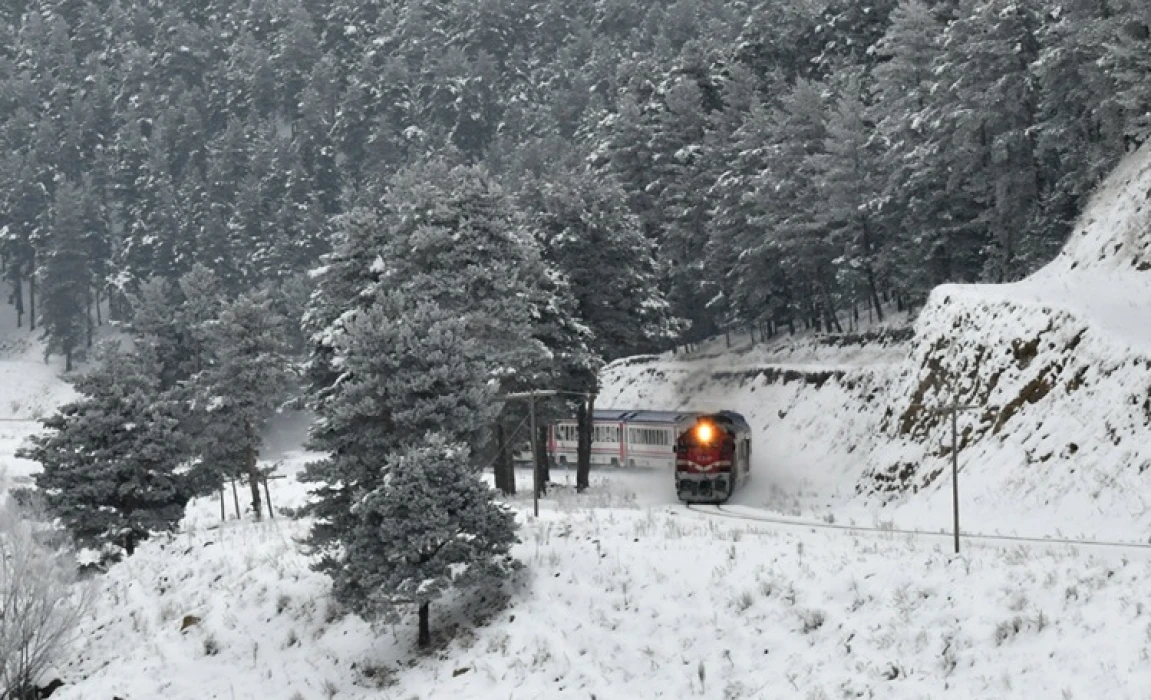 Turistik Doğu Ekspresi sezonu tamamladı: 10 bin yolcu taşıdı