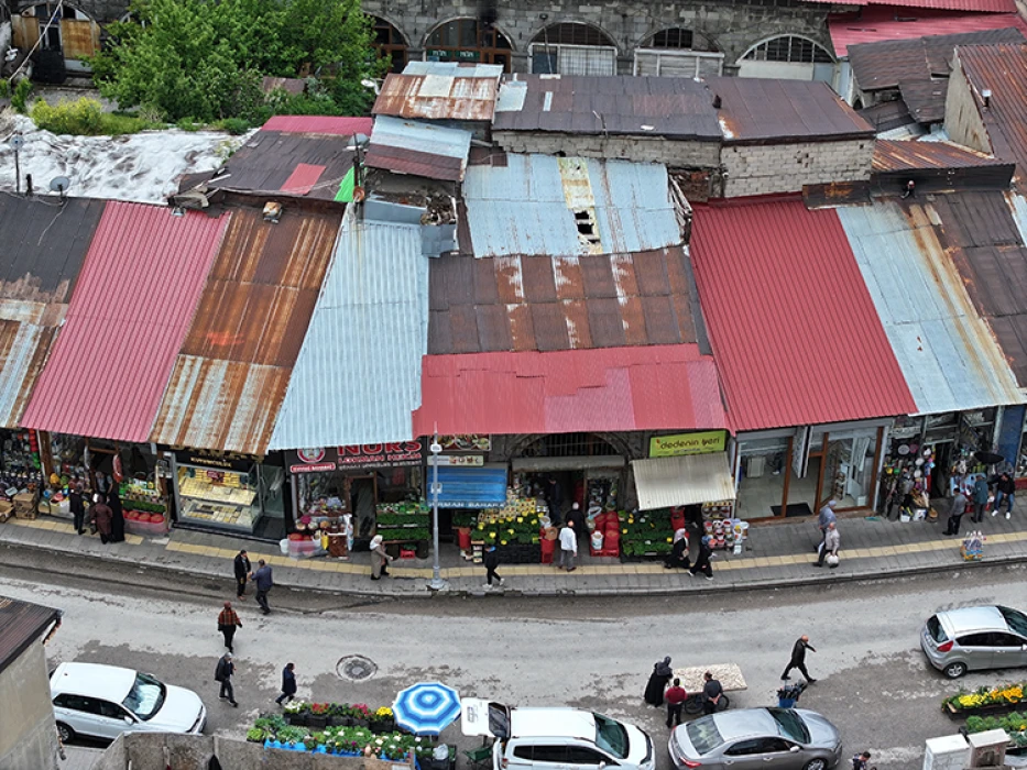Erzurum'un Osmanlı yadigarı tarihi Hacılar Hanı, eski ihtişamlı günlerine dönecek