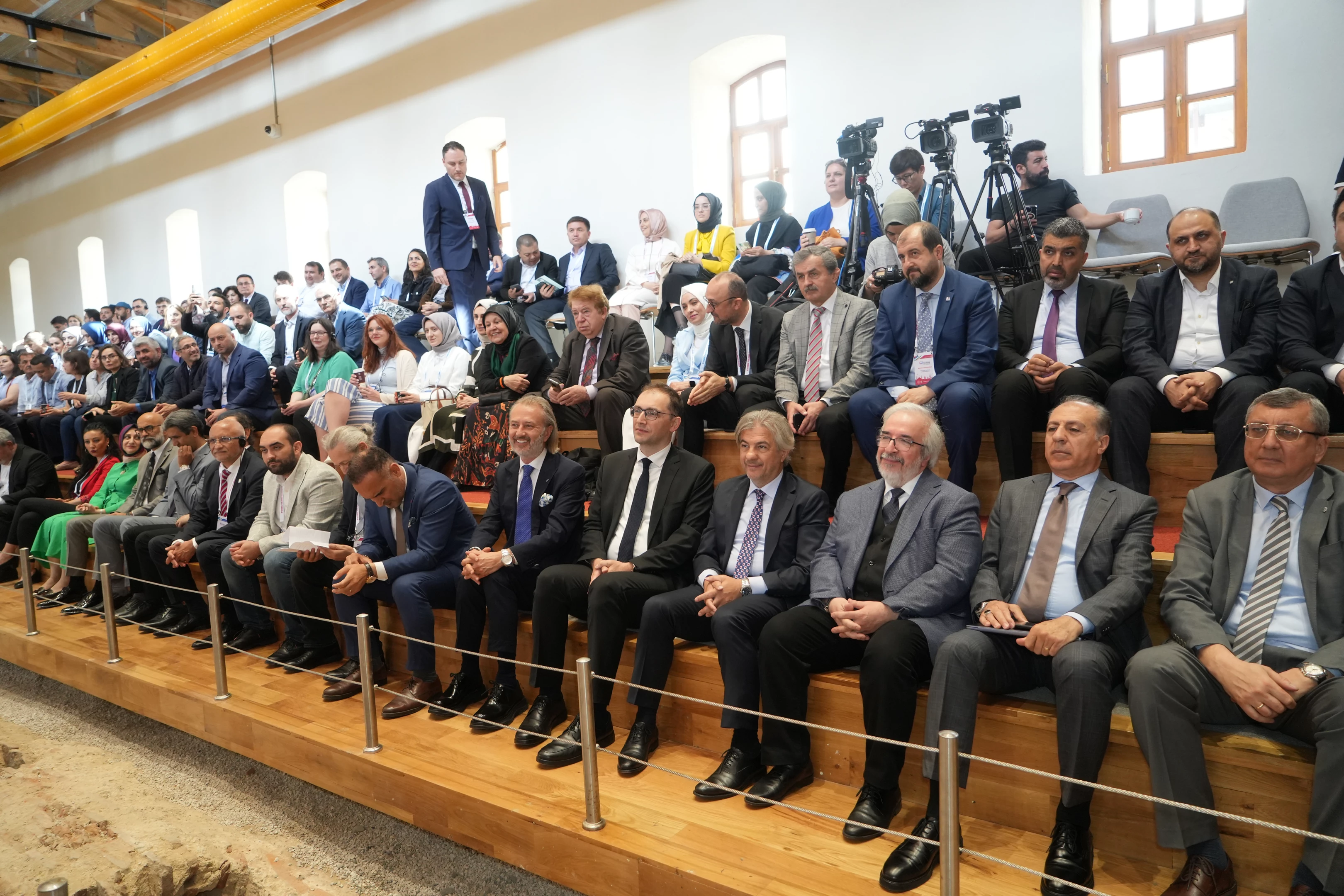 ﻿İstanbul, telif pazarı için atakta