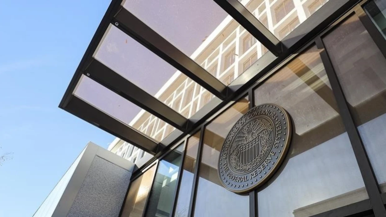 2 Fed üyesi faiz indirimine karşı: Enflasyon hala çok yüksek