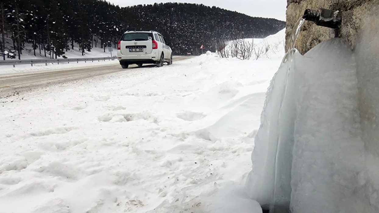 Ardahan sıfırın altında 39,7 dereceyle Türkiye'nin en soğuk ili oldu