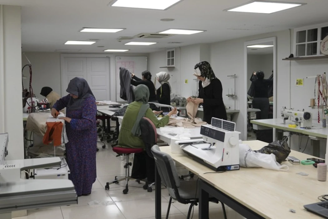 Sandıktaki çeyizler iyiliğe dönüşüyor