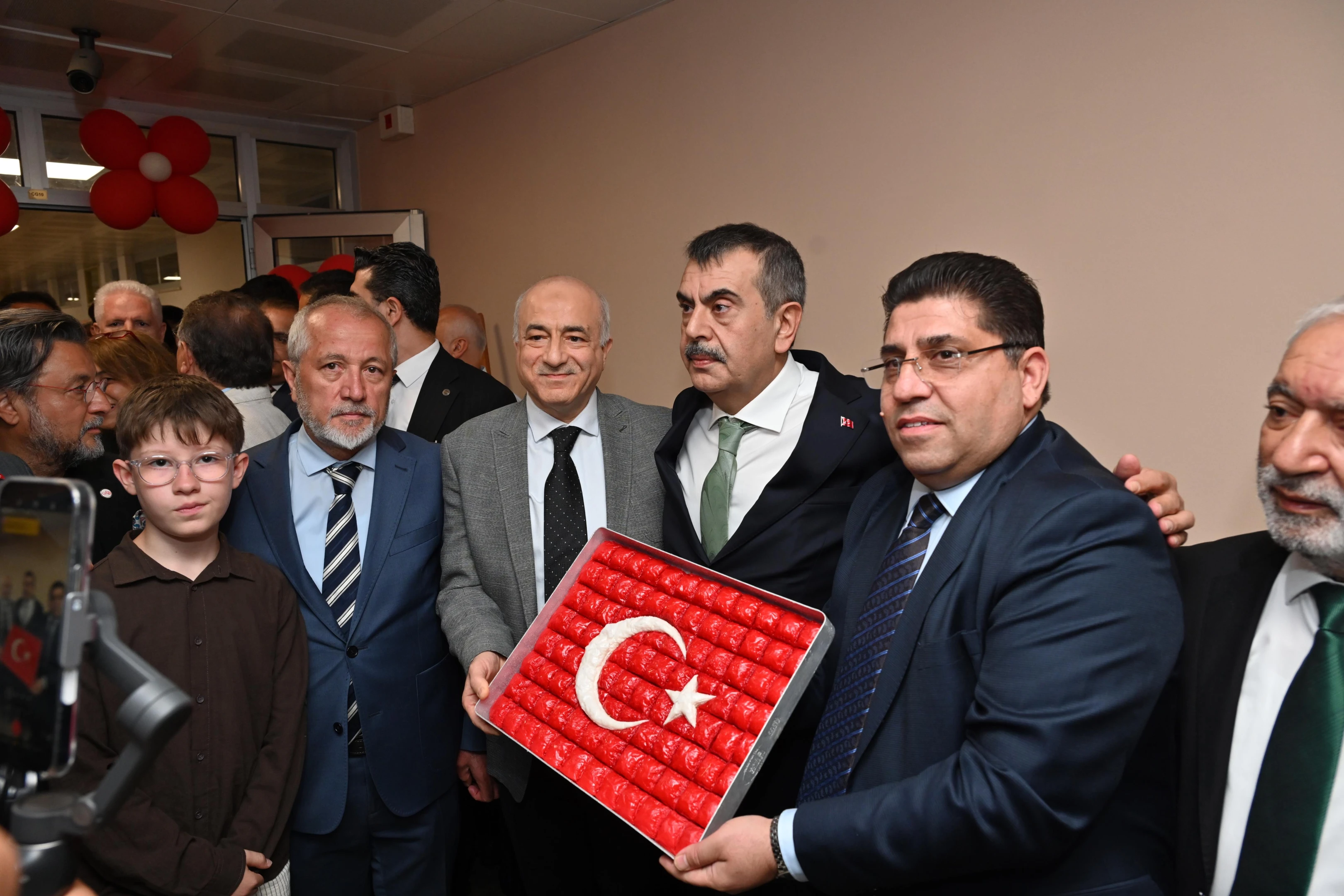 İstanbul'da mesleki ve teknik Anadolu lisesinde baklavacılık atölyesi açıldı