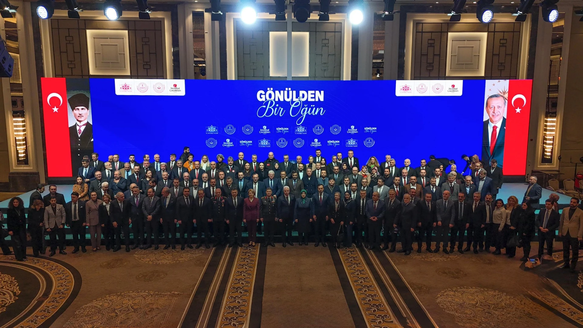 İstanbul Valisi Davut Gül açıkladı: 'Gönülden Bir Öğün projesiyle 100 bin öğrenciye ulaşılacak'