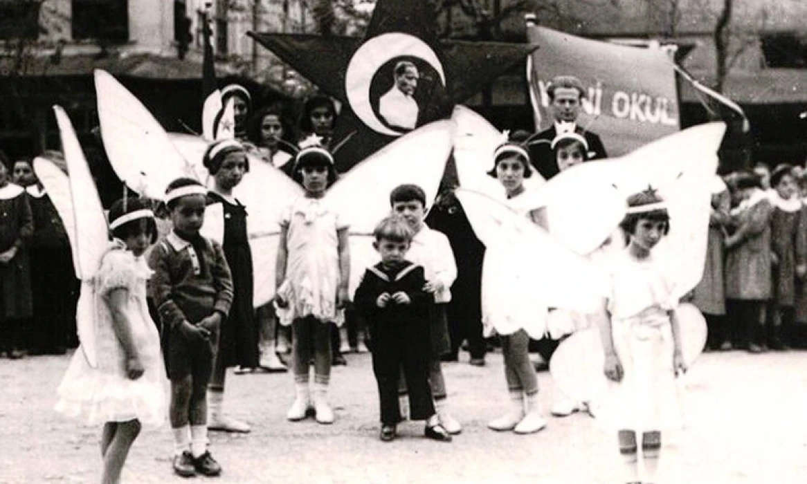 Egemenliğin simgesi TBMM 106 yaşında: 23 Nisan coşkusu tüm yurtta