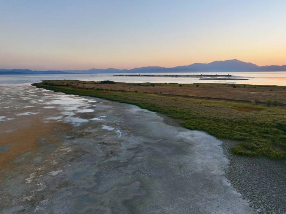 Beyşehir Gölü'nde kuraklık nedeniyle Kıstıfan Adası karayla birleşti