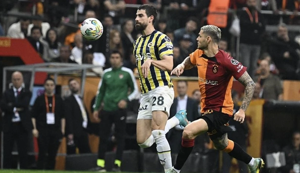 Derbi saat kaçta? FB-GS maçında Osimhen oynayacak mı? Kadıköy'de liderlik savaşı: Fenerbahçe-Galatasaray maçı ne zaman?