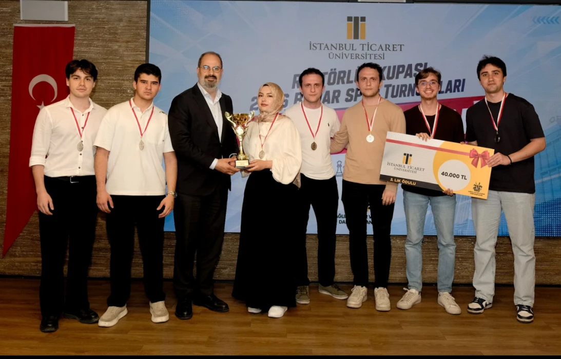 TicaretFest spor turnuvalarında ödüller sahiplerini buldu