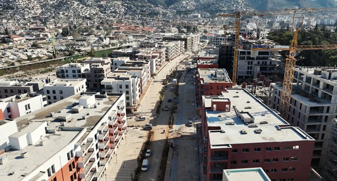 Depremin vurduğu Hatay'ın alt ve üstyapısı yatırımlarla yenileniyor