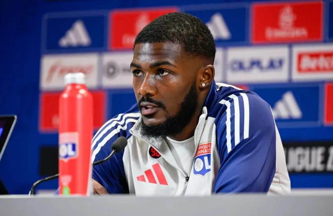 SON DAKİKA: Yıldız futbolcular serbest kalıyor! Lyon'un yetenekleri yeni takımlarını bekliyor