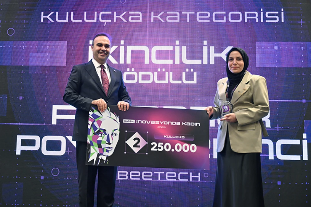 KADEM İnovasyonda Kadın Programı 9. Girişimcilik Kampı Ödül Töreni gerçekleştirildi