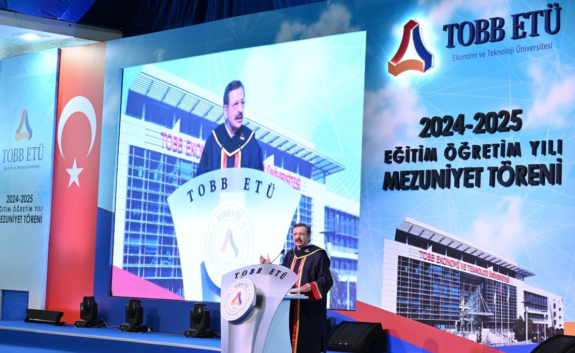TOBB ETÜ’de mezuniyet heyecanı yaşandı