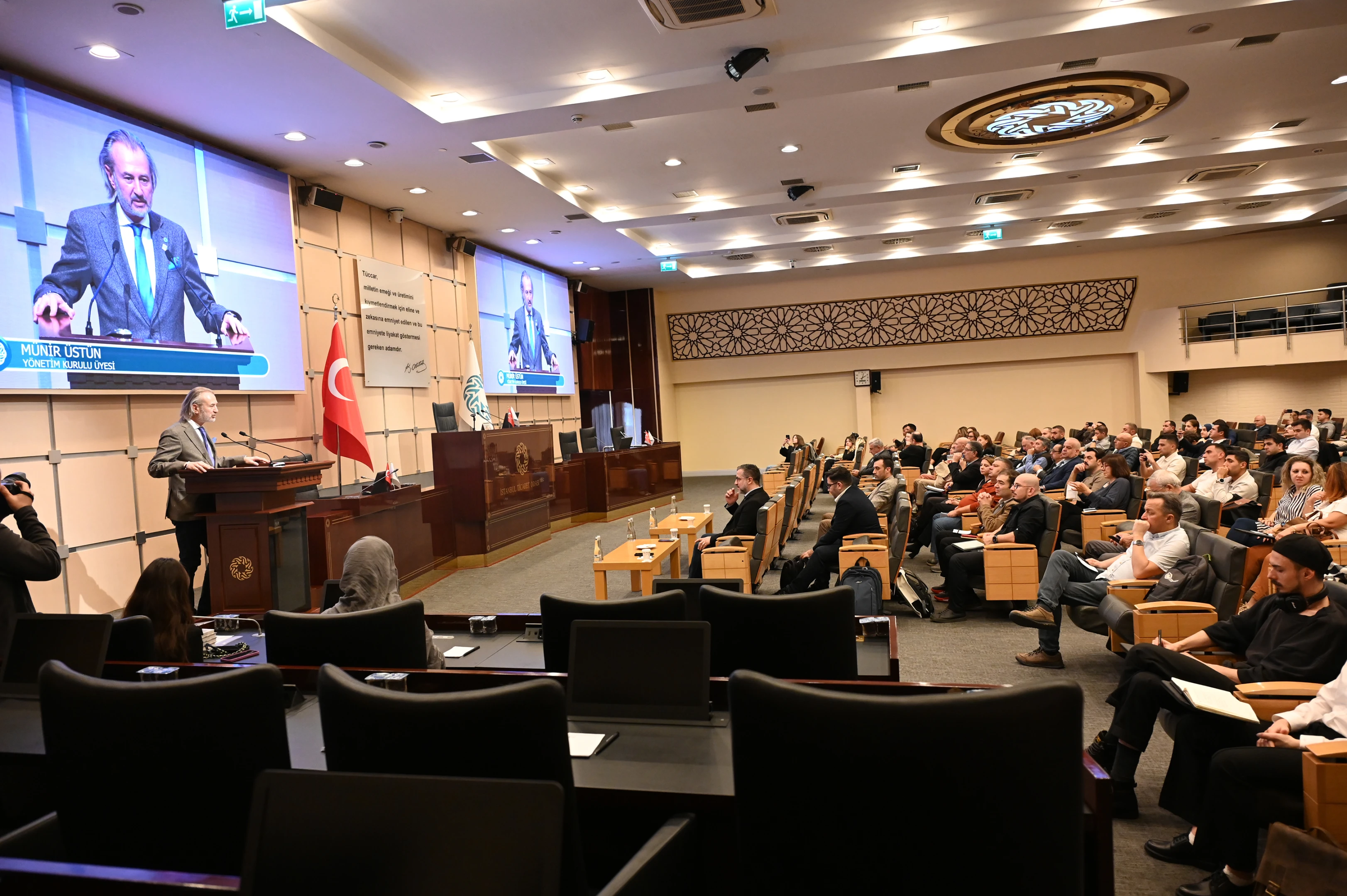 Yapay zekaya kendini iyi anlatan kazanacak