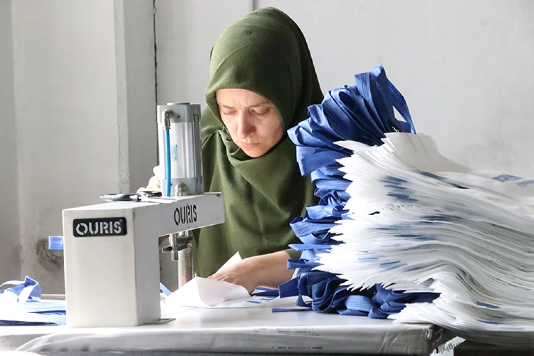 Kadın girişimci ürettiği bez çantaları Avrupa ve Orta Doğu'ya ihraç ediyor