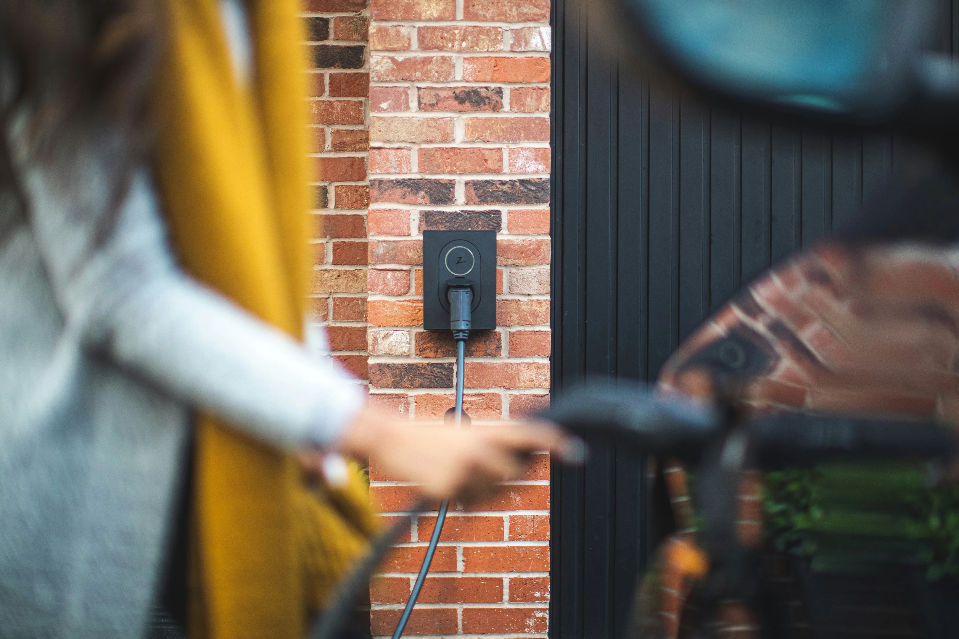 Dünya elektrikli araca yöneliyor! Nisan'da 1,6 milyon araç satıldı