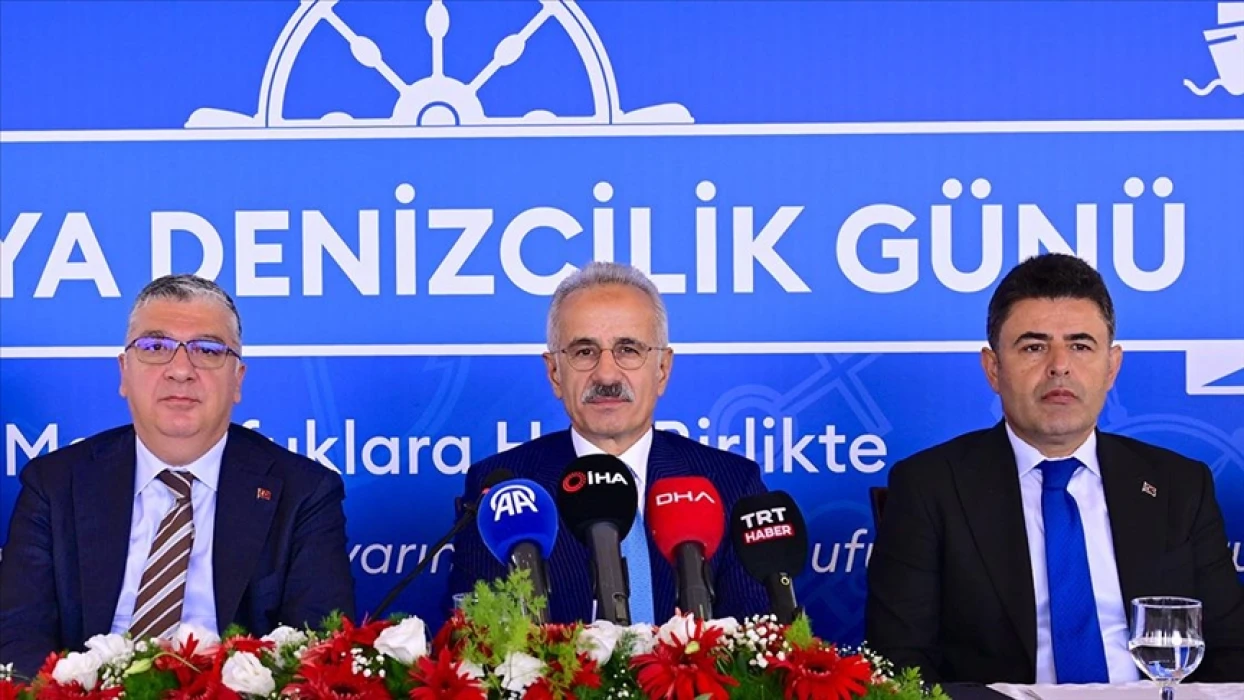 Denizcilikte Türkiye ilk 10'da! Bakan Uraloğlu: Hedefimiz bu başarıyı daha yukarı taşımak