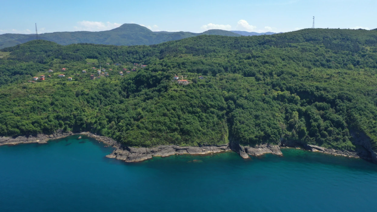 Kerempe Feneri 140 yıldır denizcilere yol gösteriyor
