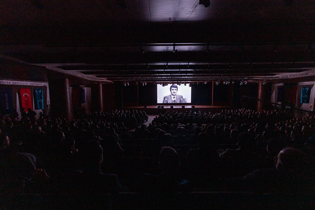 Özdemir Bayraktar Belgeseli izleyicilerle buluştu