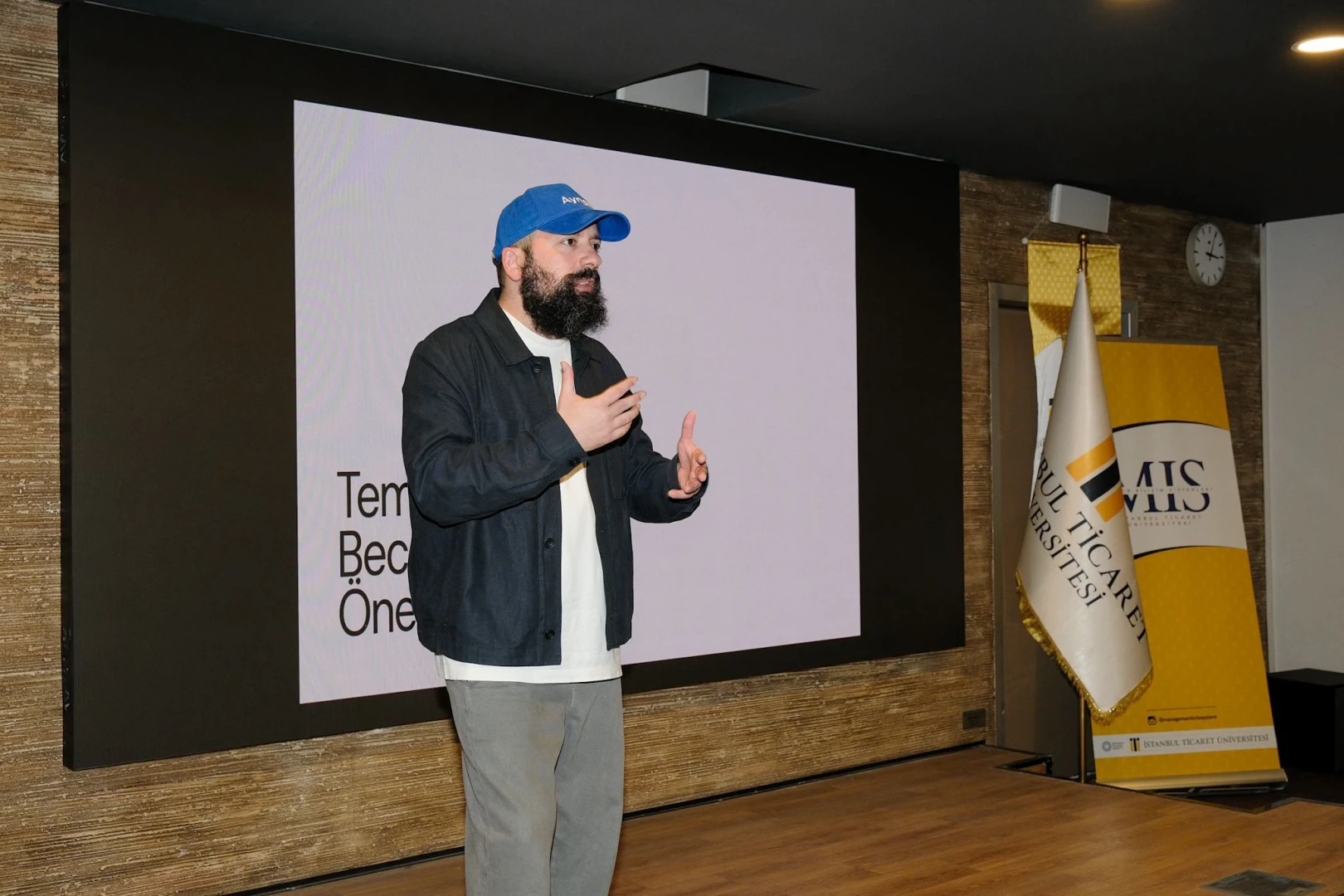 Yapay zeka artık bir kıvılcım değil, büyüyen bir yangın