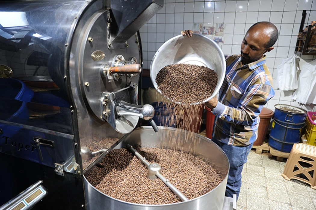 Kültürel bir lezzetten küresel ticari nesneye: Kahve